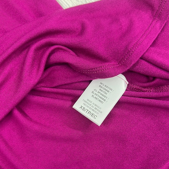 Magenta Women's Racerback Tank Top new w/ Nordstrom rack tag - Picture 6 of 7